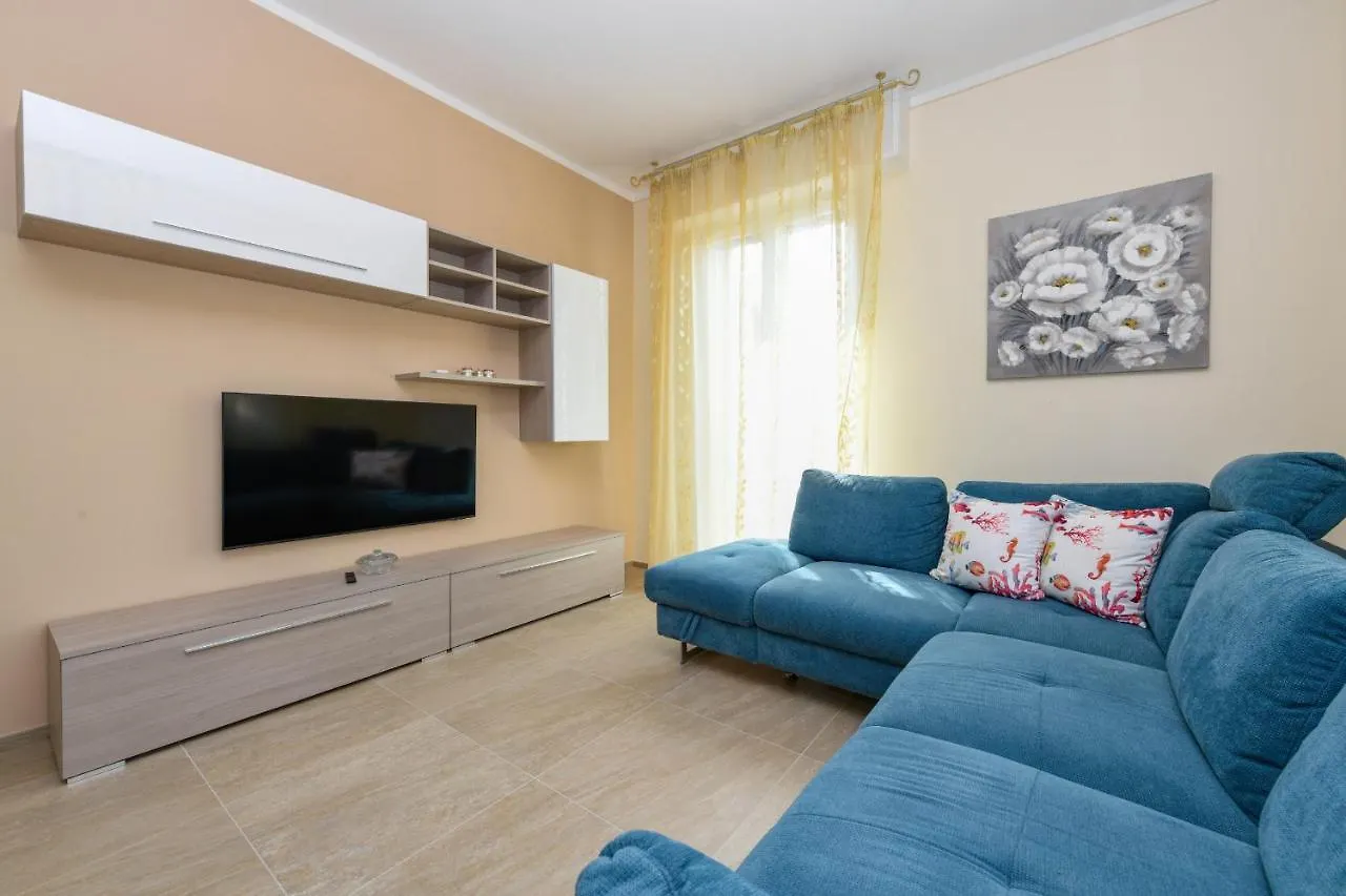 Mgh Family Apartment 시르미오네 0*,  이탈리아